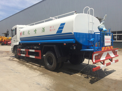 連平縣20噸大型灑水車 市政園林的綠色衛士